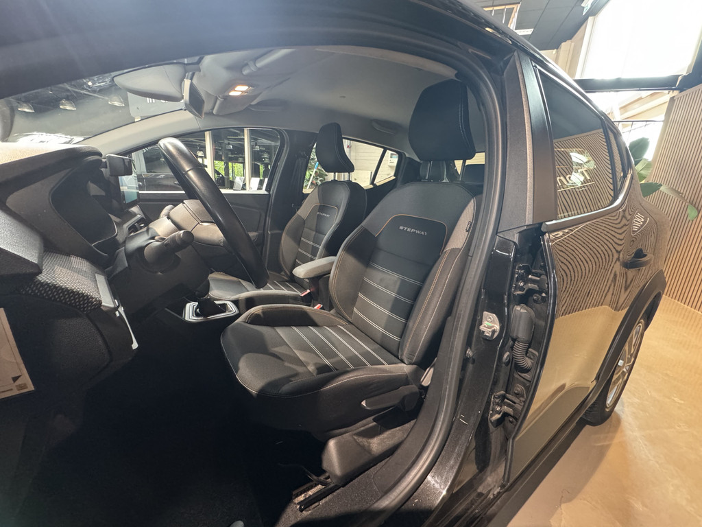 Dacia Sandero Stepway 1.0 TCe 90PK Comfort | AUTOMAAT | APPLE CAR PLAY | CRUISE | 53040279-7.jpg | Tooniek Automotive