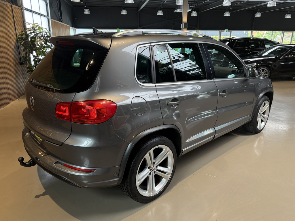 Volkswagen Tiguan 1.4 TSI R-Line Edition 55066710-2.jpg | Tooniek Automotive