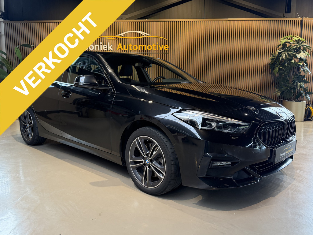 Mazda 3 2.0 e-SkyActiv-X M Hybrid 186 Luxury 56352389-6.jpg | Tooniek Automotive