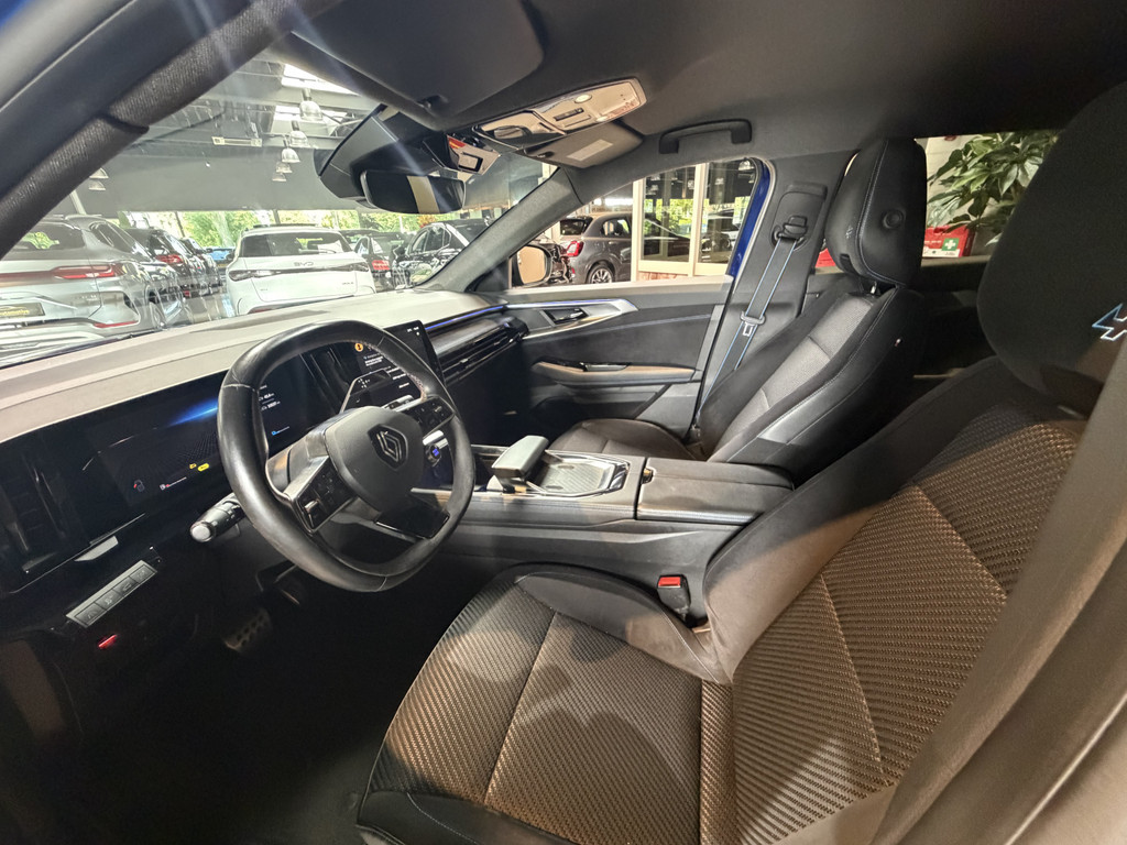 Renault Austral 1.2 E-Tech full hybrid 200 iconic esprit Alpine 55894723-12.jpg | Tooniek Automotive