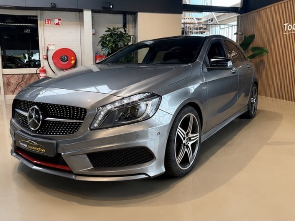 Mercedes-Benz A-Klasse 250 Sport Ambition 55972673-4.jpg | Tooniek Automotive