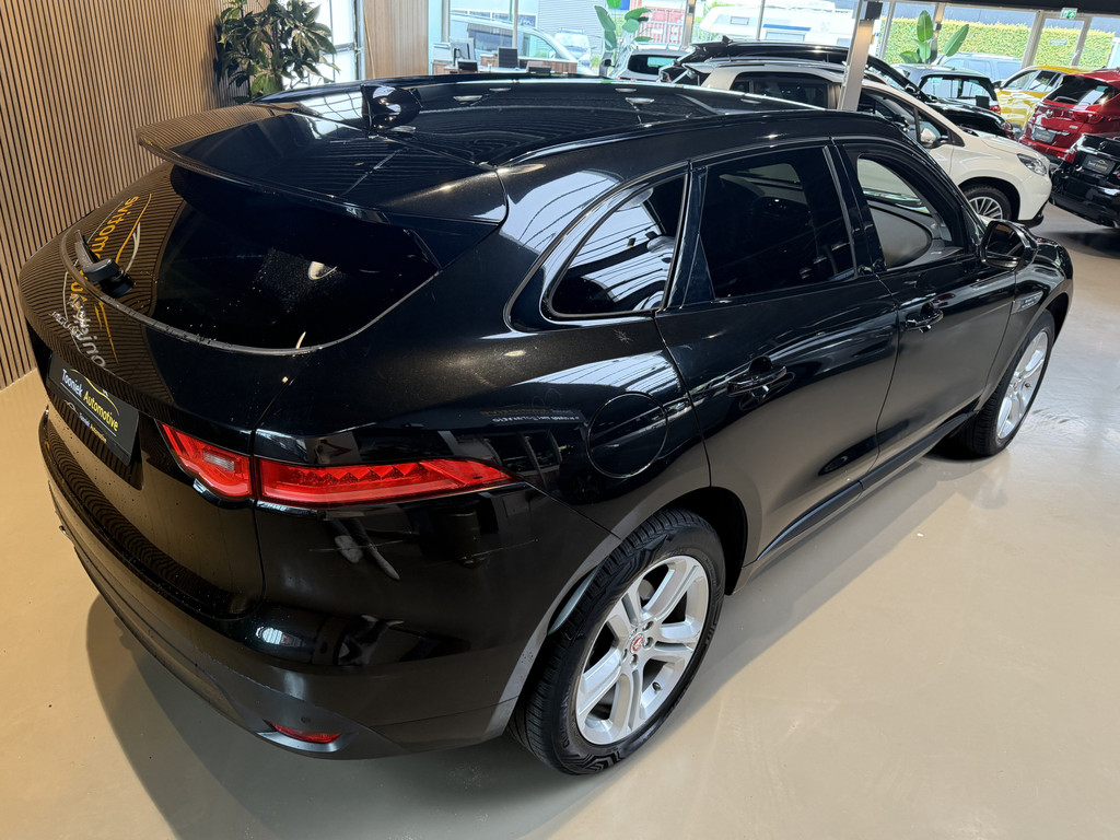 Jaguar F-PACE 2.0 Portfolio AWD 20d 55973232-2.jpg | Tooniek Automotive