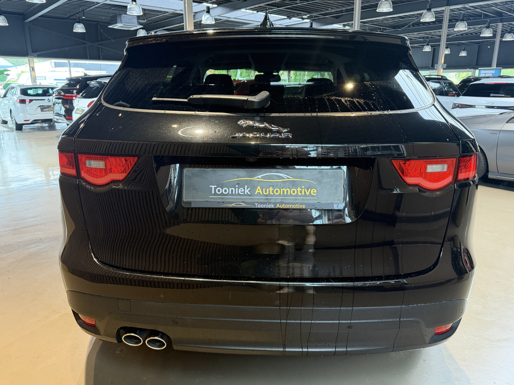 Jaguar F-PACE 2.0 Portfolio AWD 20d 55973232-3.jpg | Tooniek Automotive