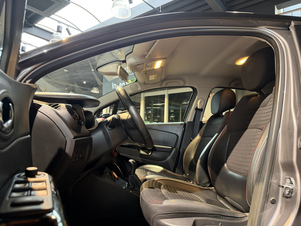 Renault Captur 0.9 TCe Helly Hansen Keyless. Navi, Park cam, Full Options 56099136-7.jpg | Tooniek Automotive