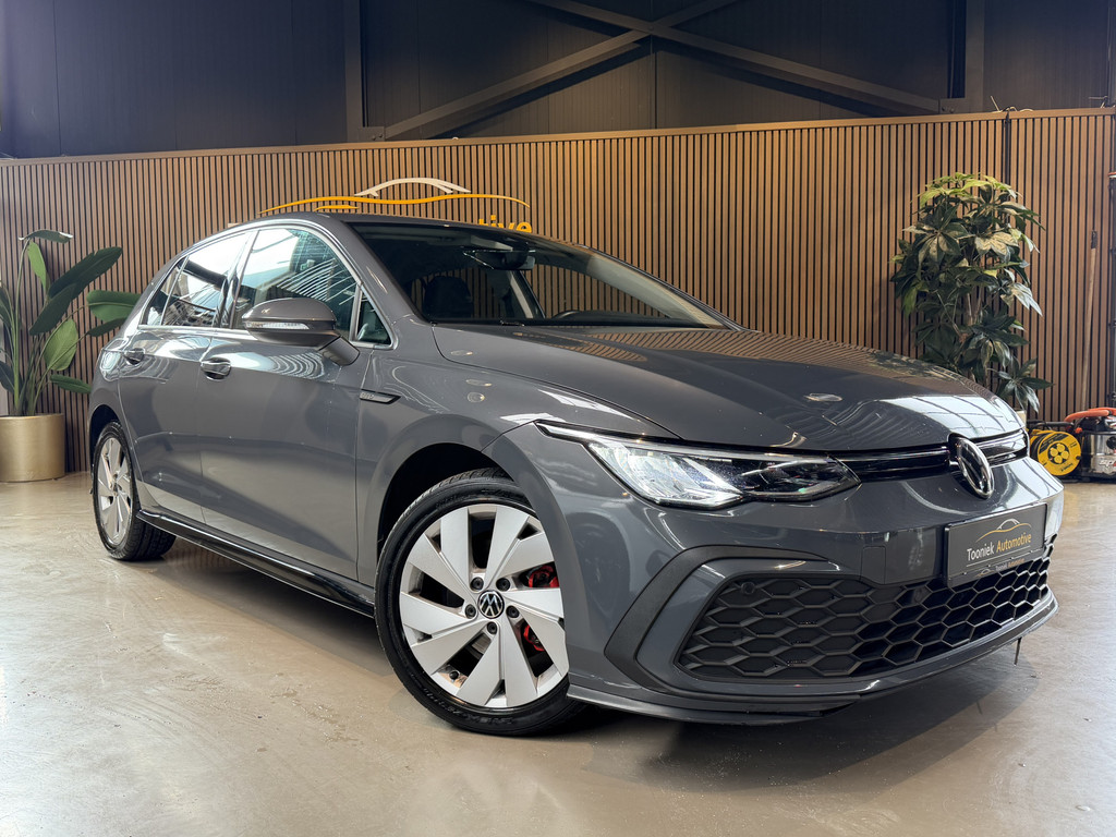 Volkswagen Golf 2.0 TDI Style 56329213-0.jpg | Tooniek Automotive
