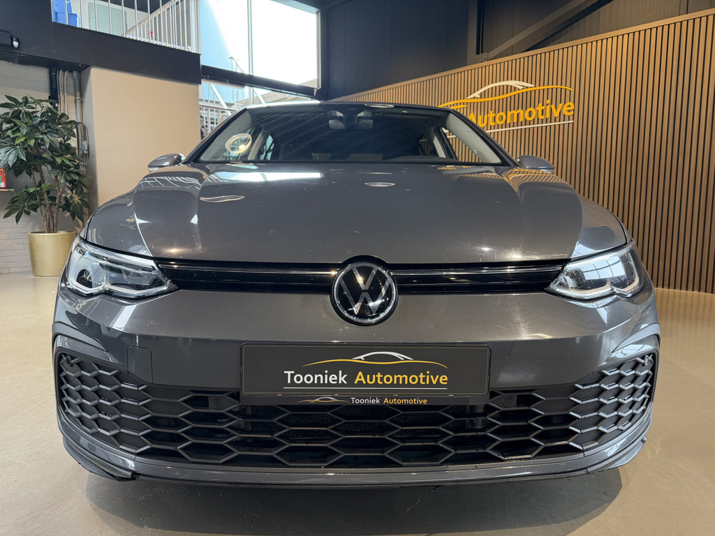 Volkswagen Golf 2.0 TDI Style 56329213-7.jpg | Tooniek Automotive