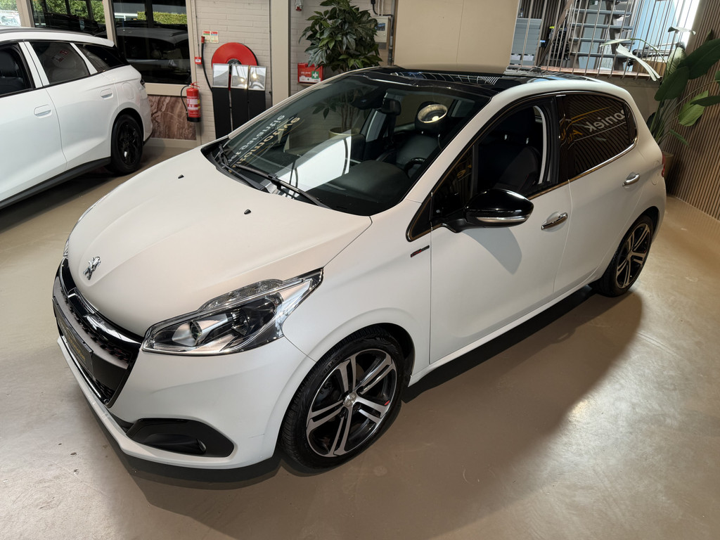 Peugeot 208 1.2 PureTech GT-line 56354399-7.jpg | Tooniek Automotive