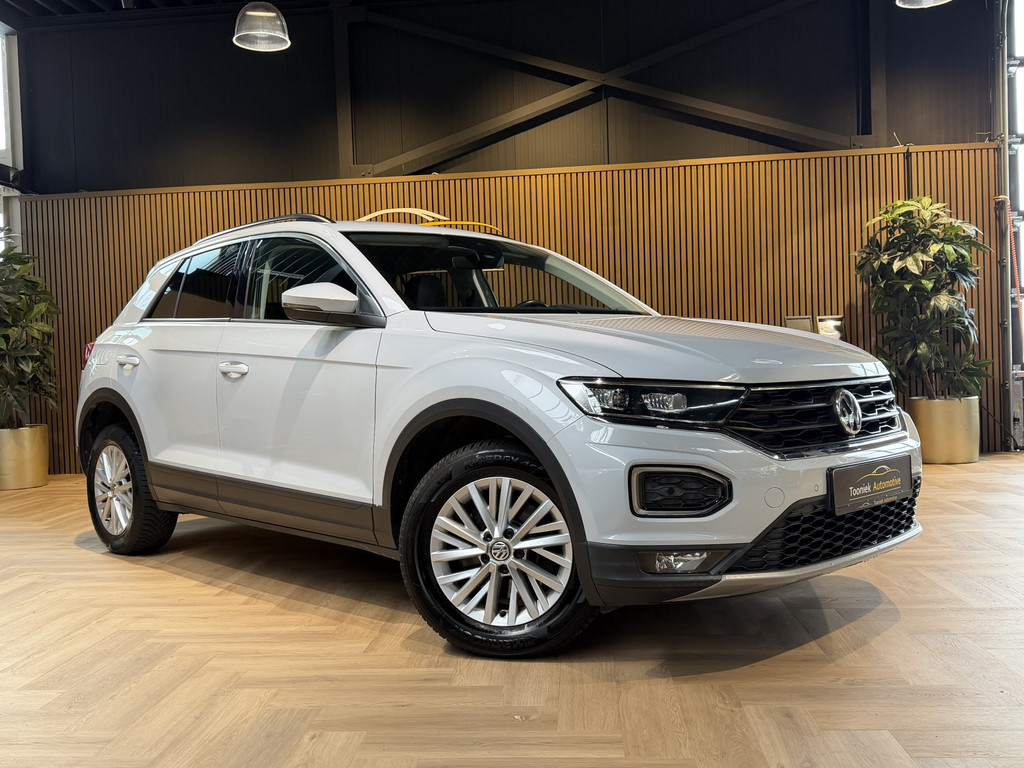 Jaguar F-PACE 2.0 Portfolio AWD 20d 55973232-6.jpg | Tooniek Automotive