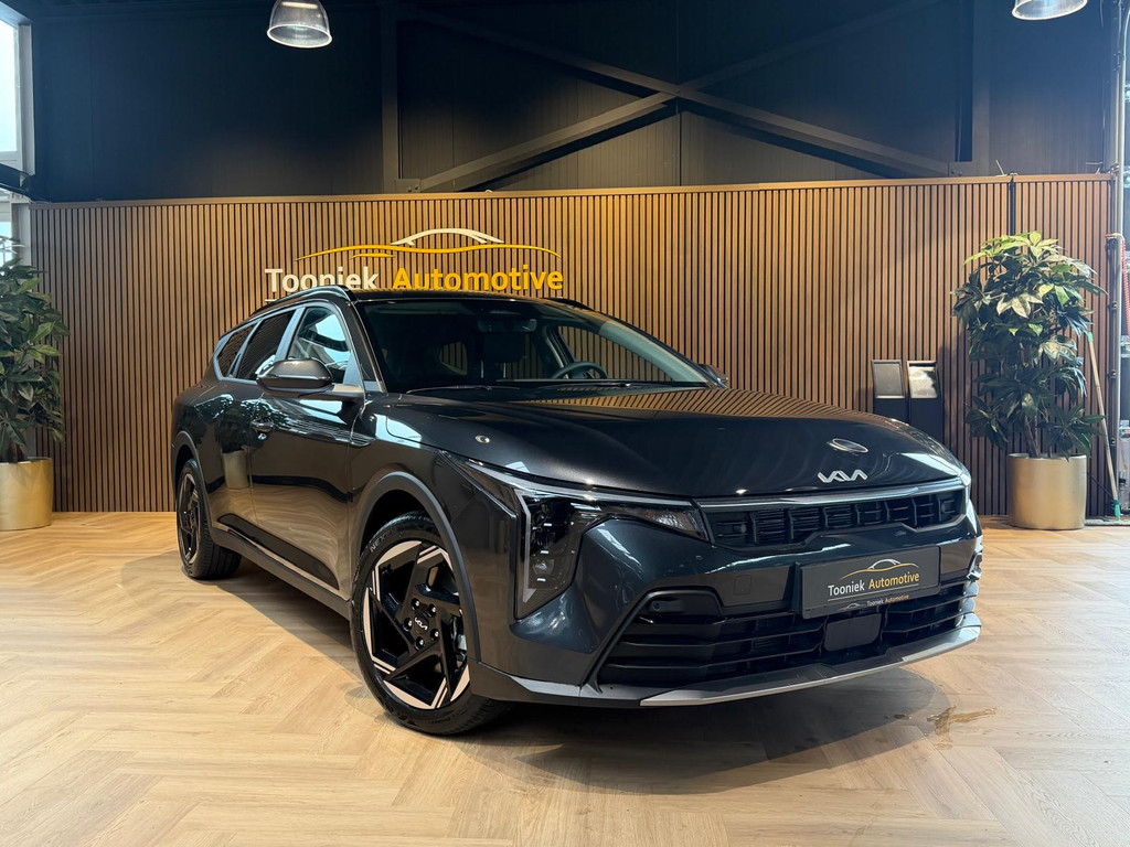 Kia K4 Sportswagon 1.6 T-GDi GT-Line Launch Edition 57259916-6.jpg | Tooniek Automotive