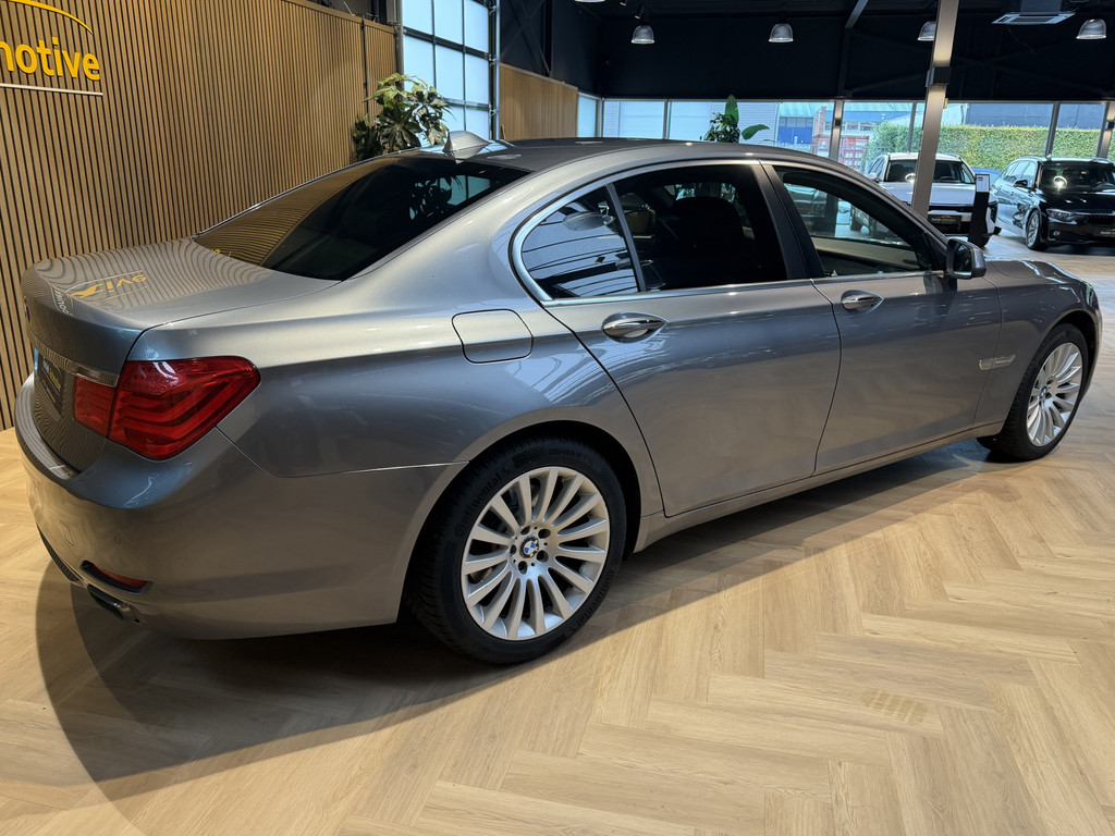 BMW 7 Serie 740d High Executive 57388274-2.jpg | Tooniek Automotive