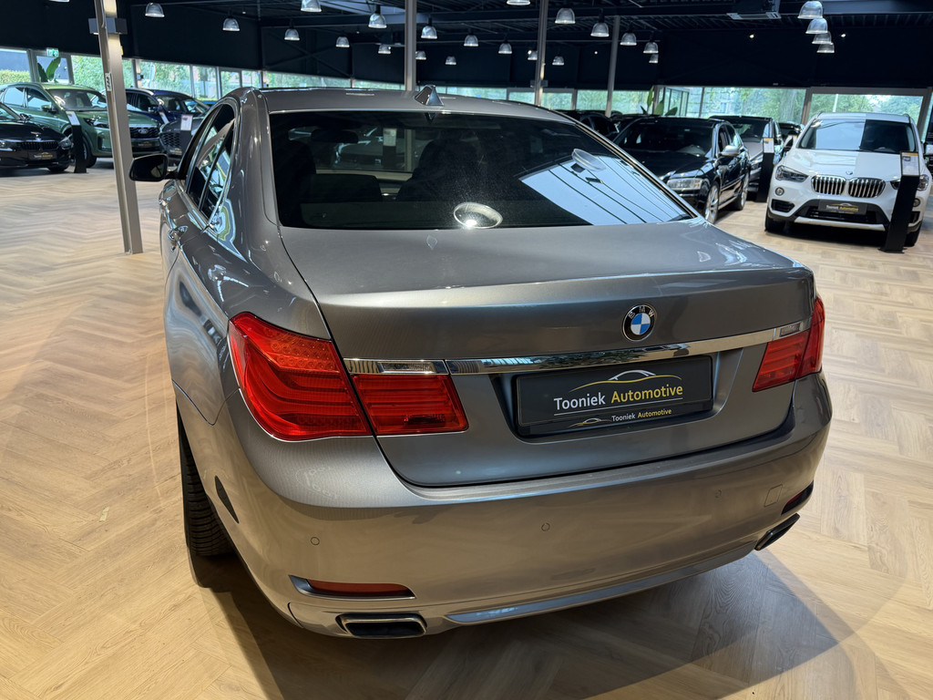 BMW 7 Serie 740d High Executive 57388274-5.jpg | Tooniek Automotive